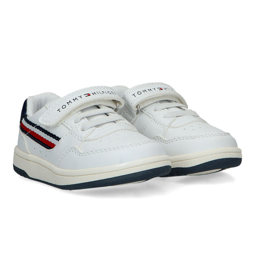 Tommy Hilfiger Chaussures à enfiler en Blanc pour garçons (321605)