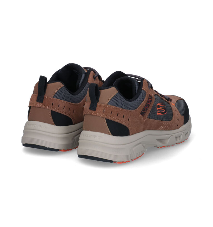 Skechers Oak Canyon Bruine Wandelschoenen in stof (306014)