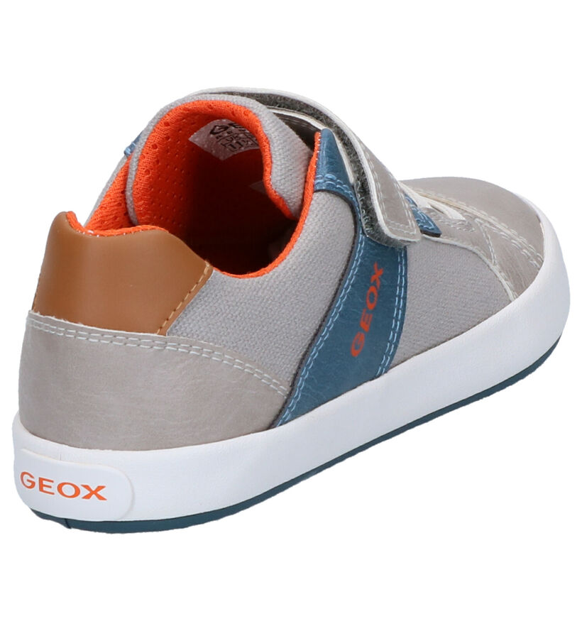 Geox Chaussures basses en Gris en simili cuir (265785)