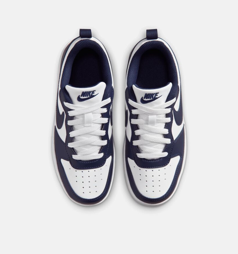 Nike Court Borough Low Baskets en Blanc/Bleu fonc&eacute; pour filles, gar&ccedil;ons (367268) - pour semelles orthop&eacute;diques
