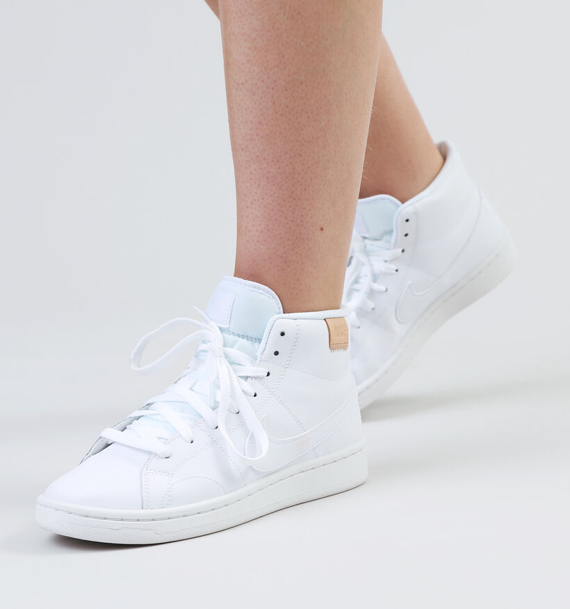 Nike Court Royale Baskets en Blanc pour femmes (316796)