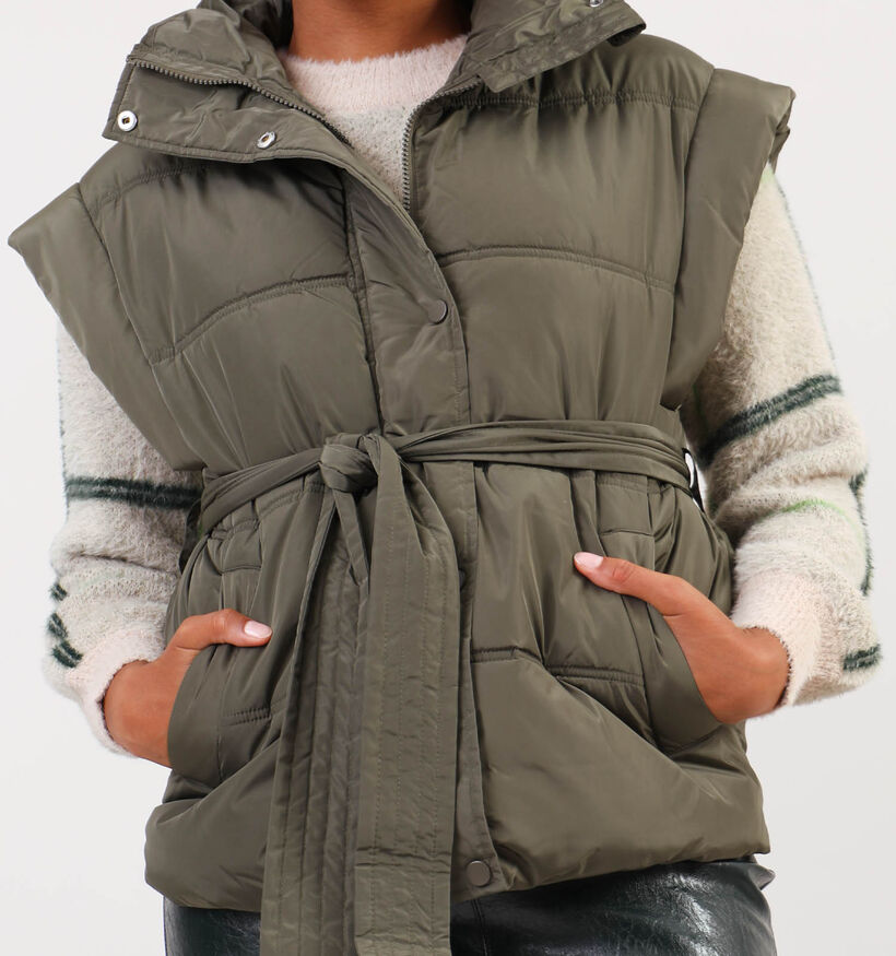 Pieces Noora Groene Korte gewatteerde bodywarmer voor dames (346559)