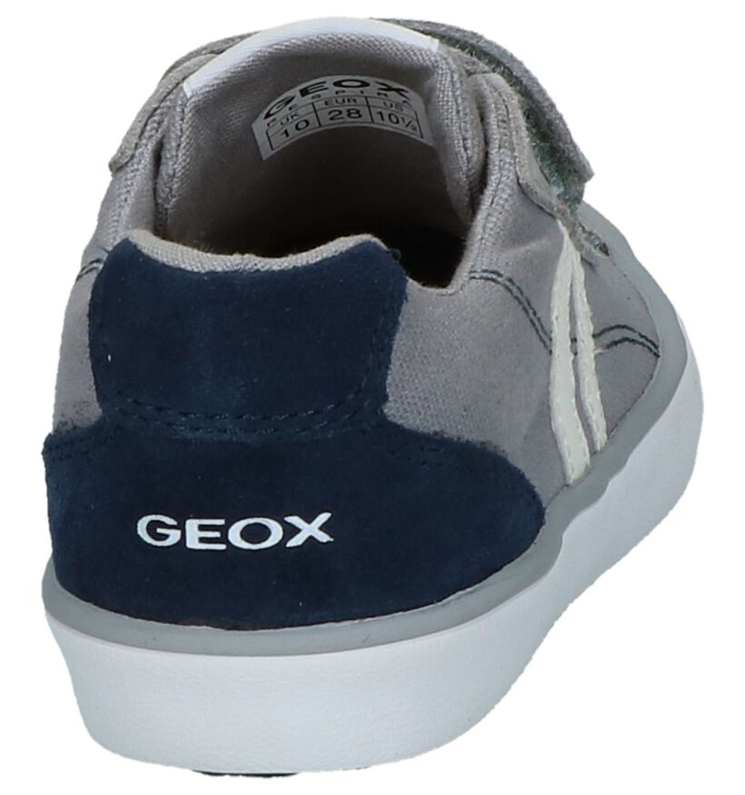 Geox Chaussures basses en Gris en daim (237934)