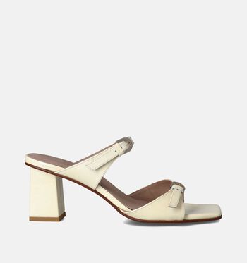 Nu-pieds jaune