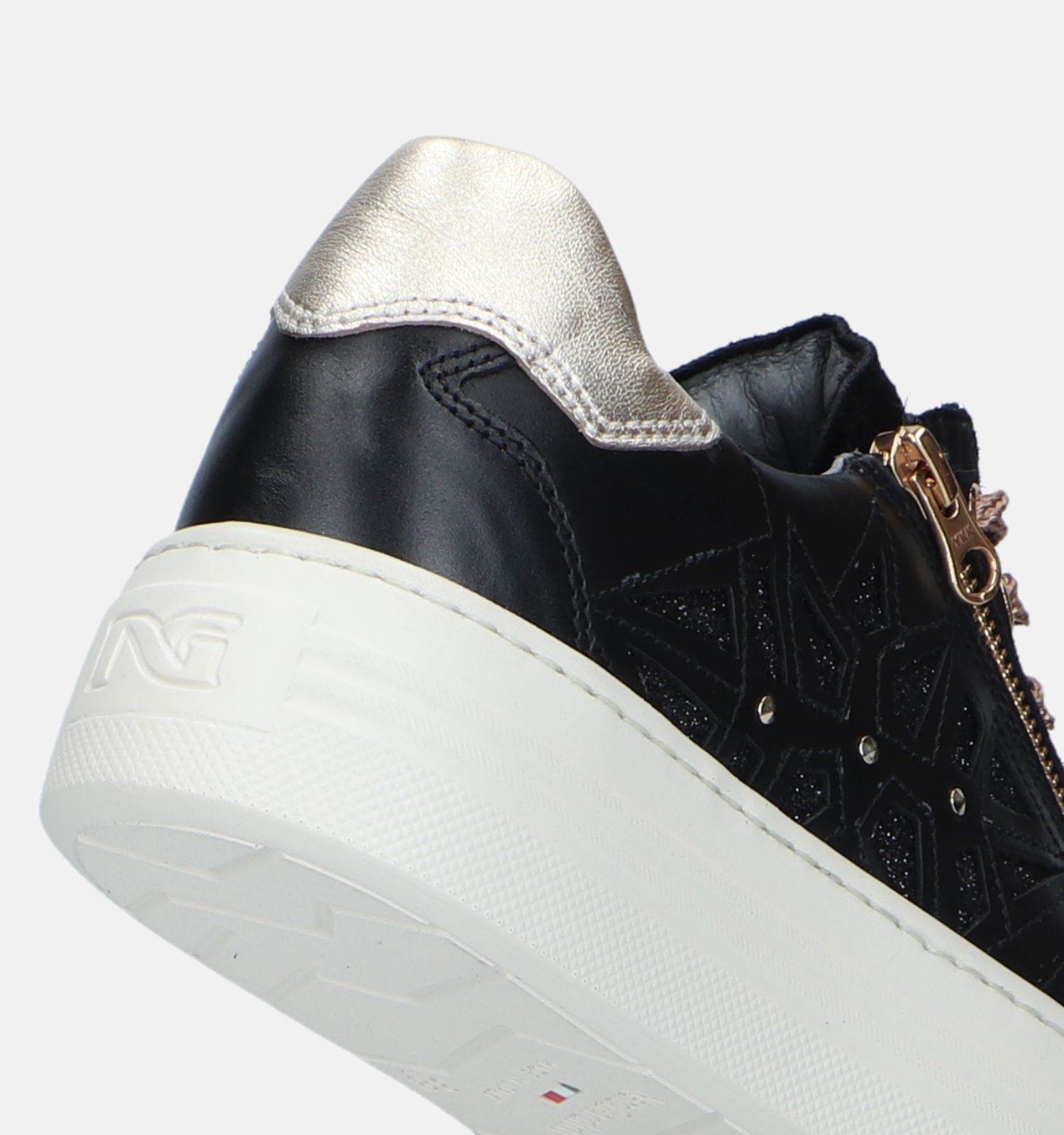 NeroGiardini Zwarte Platform Sneakers Dames Sneakers Online op TORFS.BE