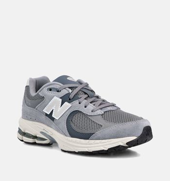 New Balance 2002 Low Baskets Black/ Phantom Black/Steel/ Lead Steel