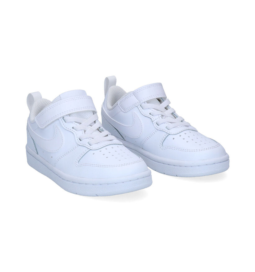 Nike Court Borough Low Baskets en Blanc pour filles, garçons (302140)