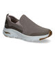 Skechers Arch Fit Banlin Zwarte Instappers in stof (301198)