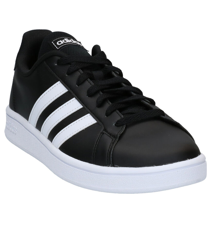 adidas Grand Court Base Baskets en Blanc en simili cuir (308441)