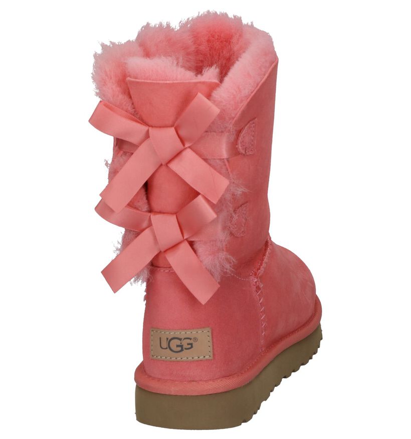 UGG Bottes basses en Rose saumon en daim (223590)