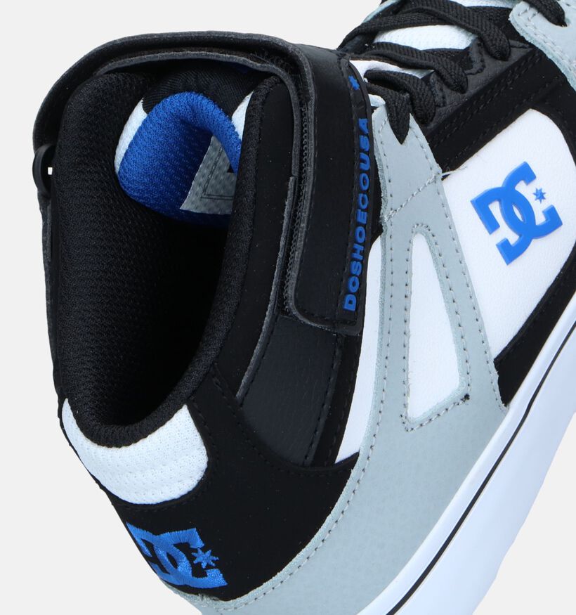 DC Shoes Pure High Top Baskets en Gris pour garçons (343799)