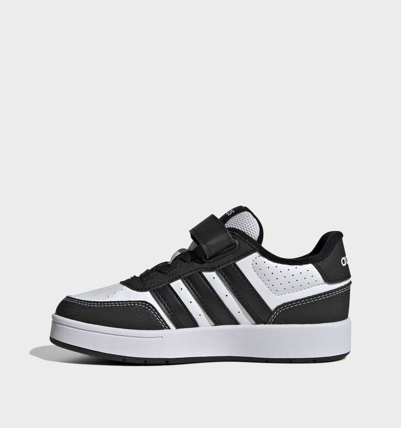 adidas Breakbase Baskets en Blanc/Noir pour gar&ccedil;ons (372770) - pour semelles orthop&eacute;diques