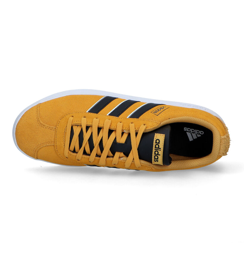 adidas VL Court 2.0 Baskets en Jaune pour hommes (326306) - pour semelles orthopédiques