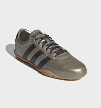 adidas Grand Court Low Sneakers Core Black / Cloud White / Gum/Cyber Met./ Carbon/ Gum