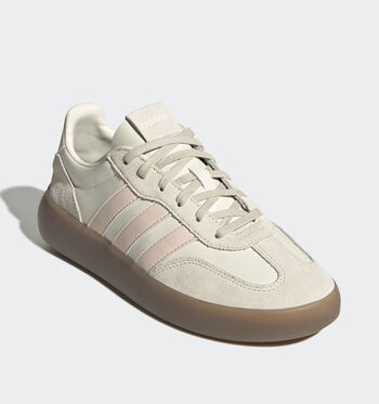 adidas Barreda Decode Low Baskets off white/ putty mauve/ GUM5
