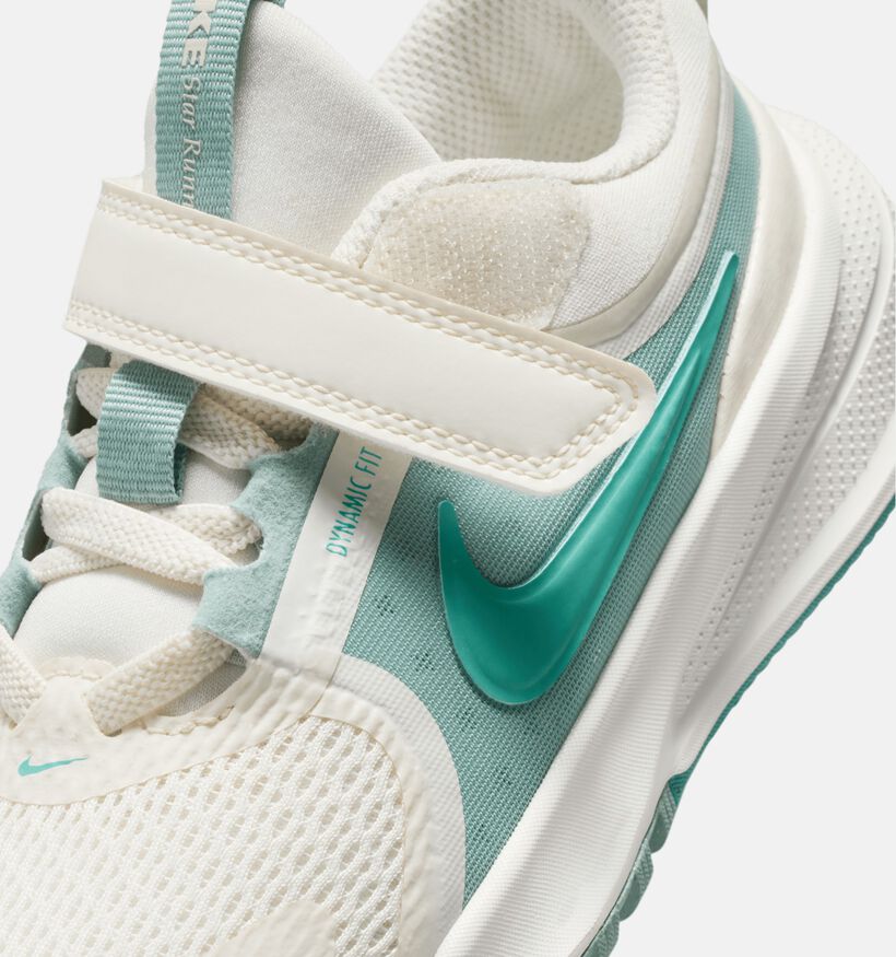 Nike Star Runner 5 Ecru/Groene Sneakers voor jongens (359873) - geschikt voor steunzolen