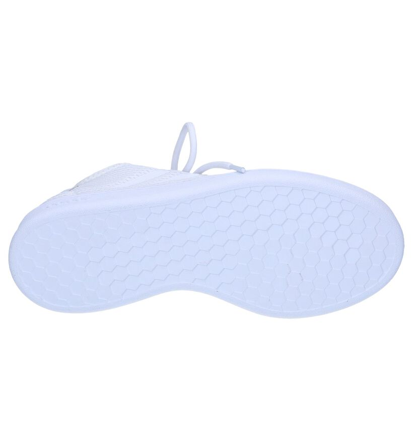Witte Slip-on Sneakers Adidas Court Adapt in stof (237031)