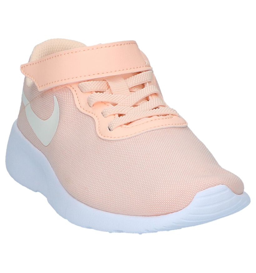 Runner Sneakers Lichtroze Nike Tanjun in stof (219621)