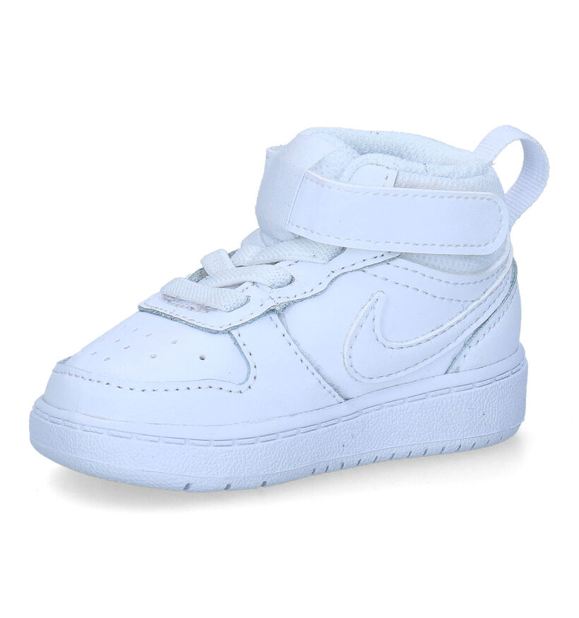 Nike Court Borough Witte Sneakers in stof (299891)