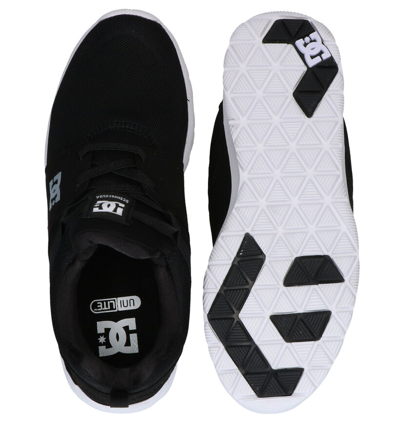 DC Shoes Heathrow Zwarte Sneakers in stof (285617)