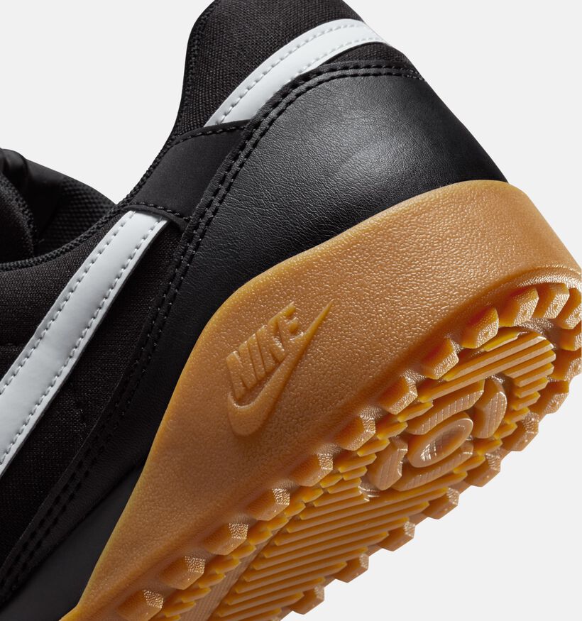 Nike Terra Manta Baskets basses en Noir pour hommes (364673) - pour semelles orthopédiques