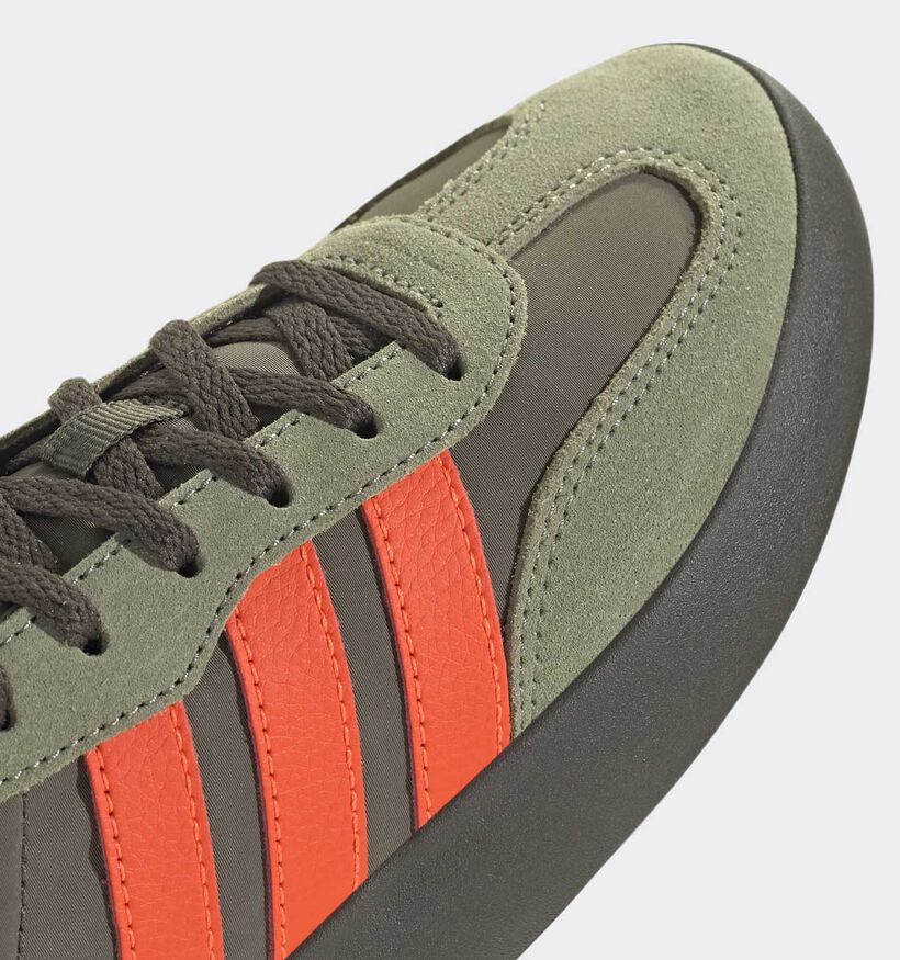 adidas Barreda Decode Baskets en Vert/Orange pour garçons (365361) - pour semelles orthopédiques