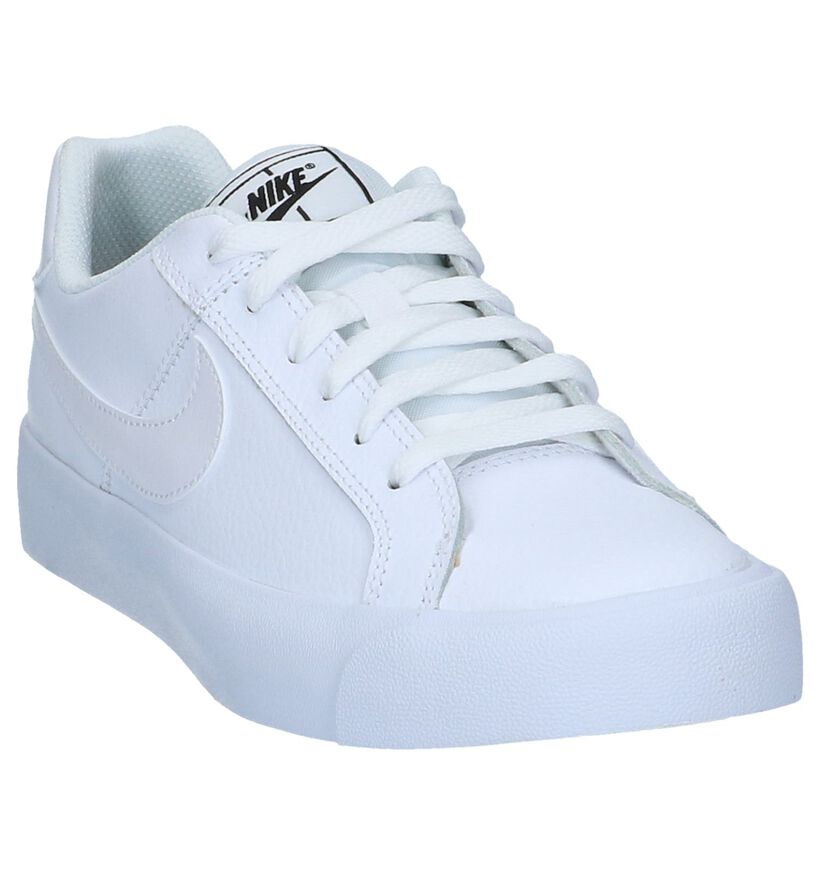 Witte Lederen Sneakers Nike Court Royale in leer (238331)