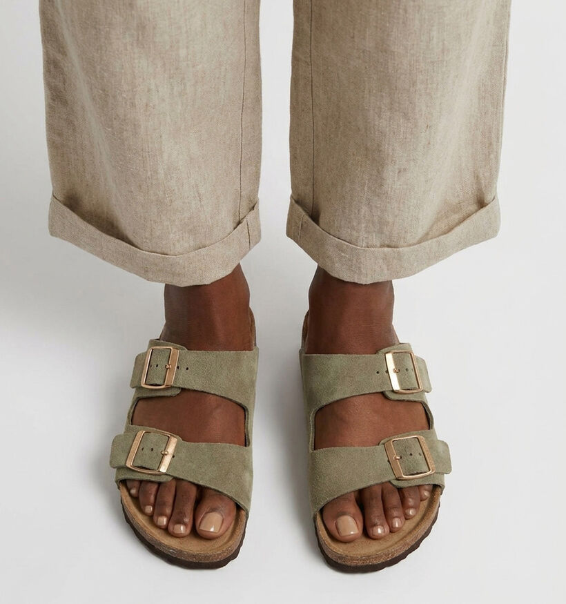 Laurent David Nu-pieds plates en Vert kaki pour femmes (373784)