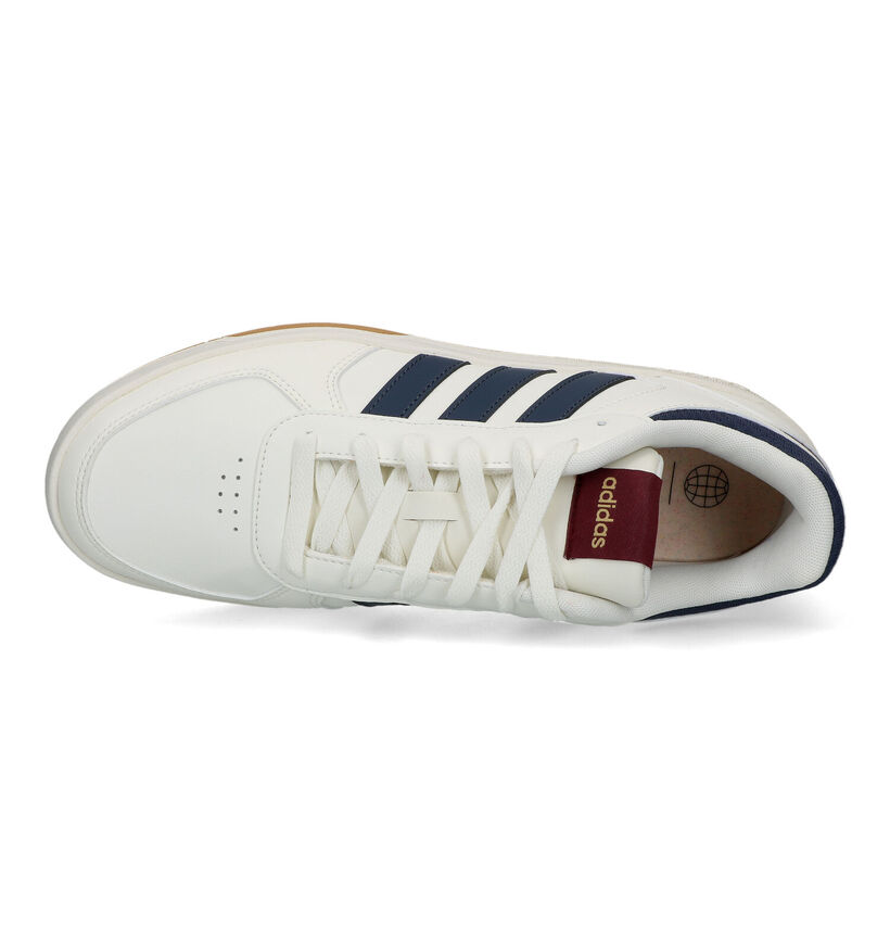 adidas Courtbeat Baskets en Blanc pour hommes (319042)