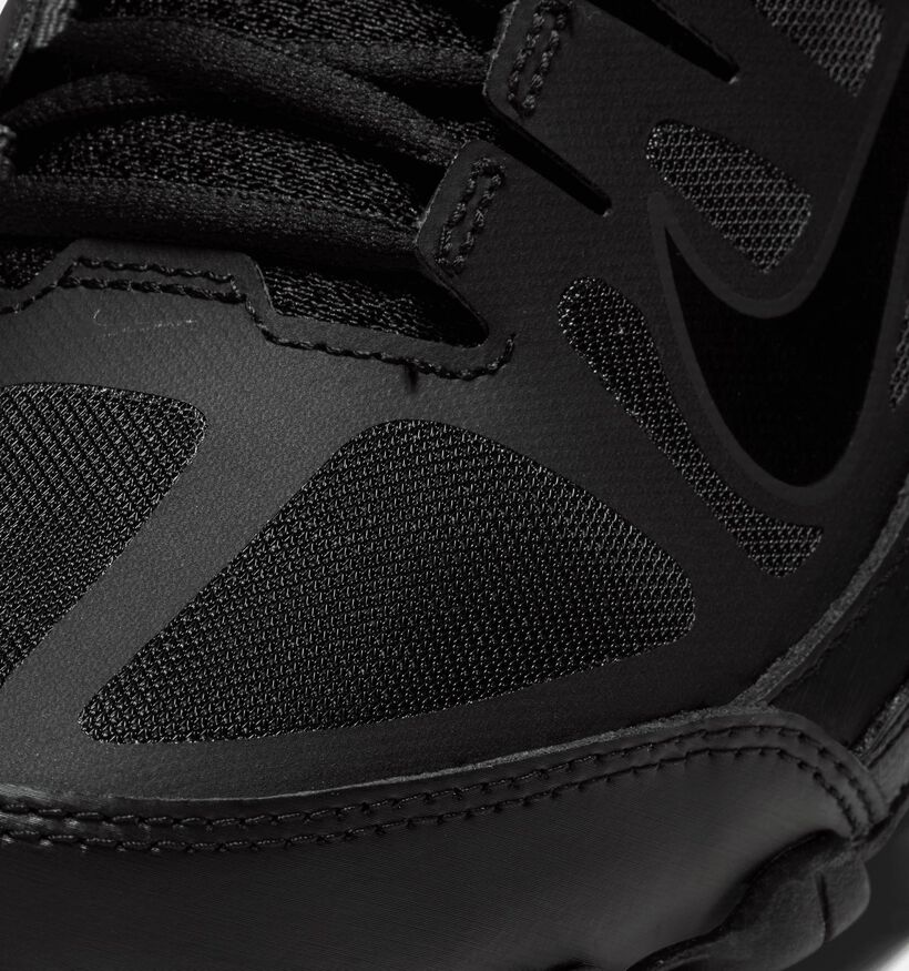 Nike Reax 8 TR Baskets basses en Noir pour hommes (373117) - pour semelles orthop&eacute;diques
