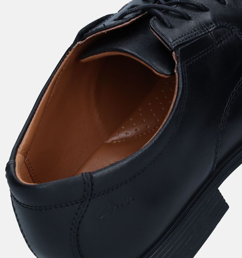 Clarks Tilden Plain Chaussures habillées en Noir pour hommes (310560)