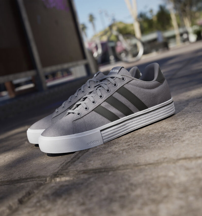 adidas Baskets basses en Gris pour hommes, garçons (350258) - pour semelles orthopédiques