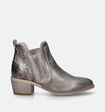 Bottines or