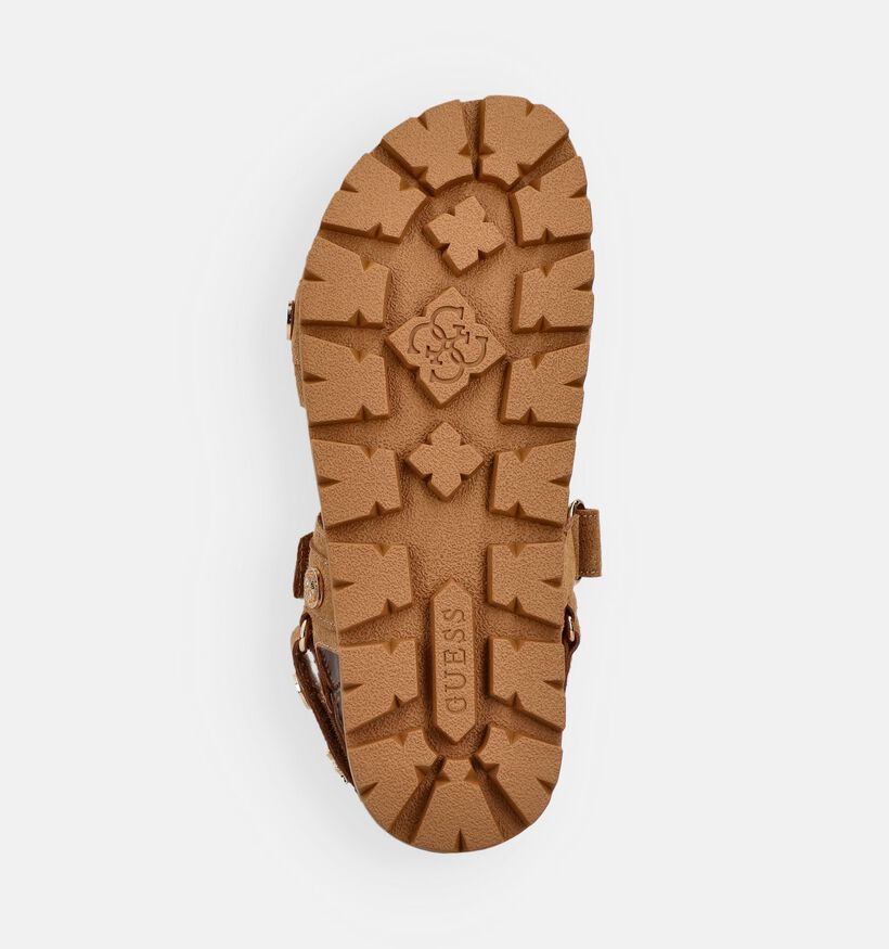 Guess Florizi Sandales plates en Cognac pour femmes (366559)