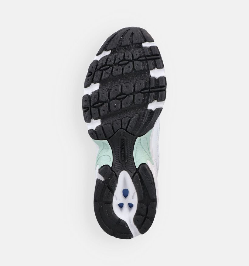 New Balance 530 Baskets basses en Blanc pour filles (366208) - pour semelles orthop&eacute;diques