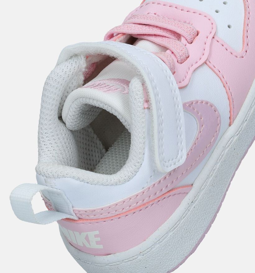 Nike Court Borough Low 2 Baskets en Blanc pour filles (341562)