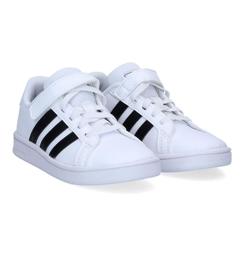 adidas Grand Court C Witte Sneakers voor jongens (318923)