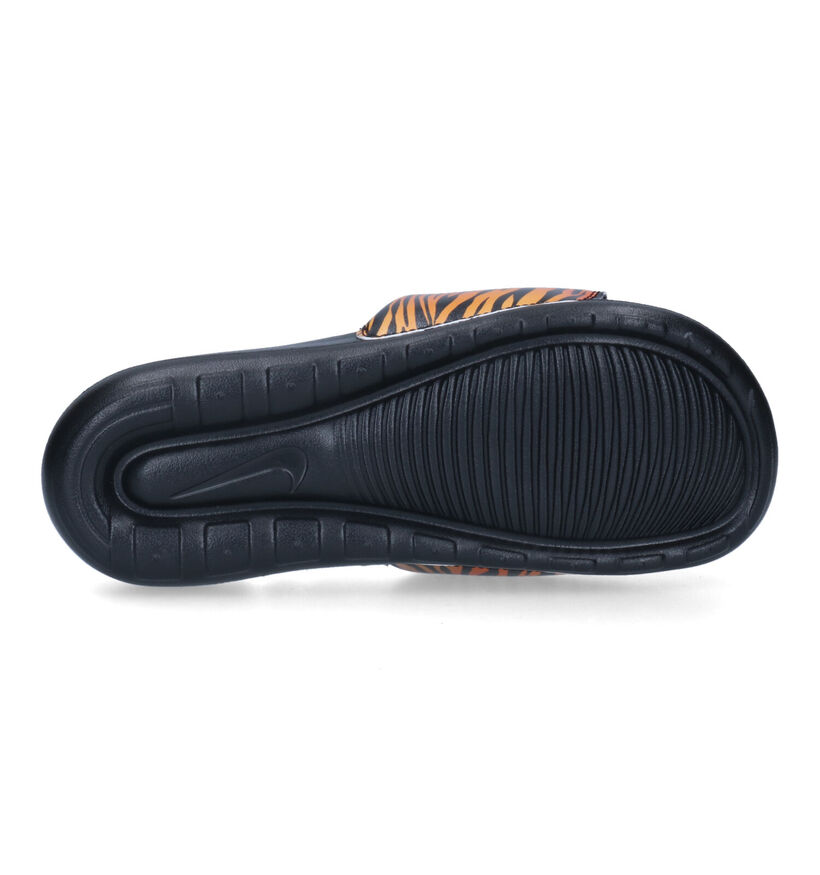 Nike Victori One Claquettes de piscine en Noir pour femmes (302550)