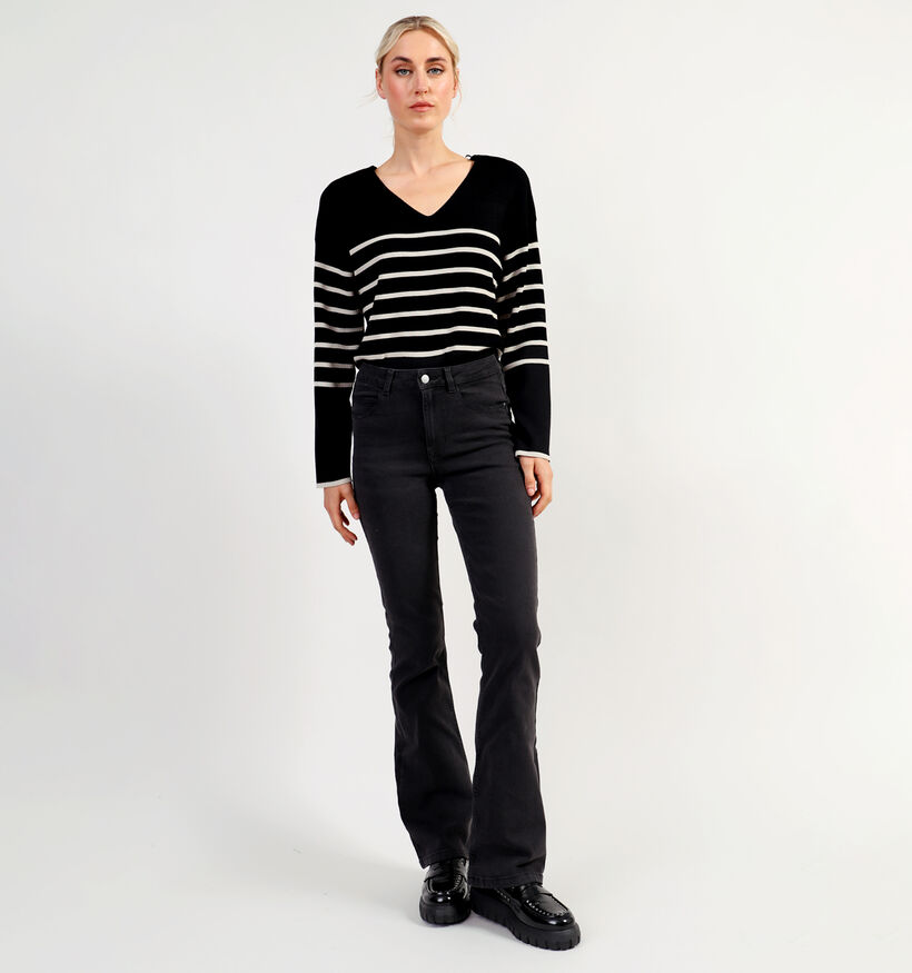 JDY Newflora Jeans évasé en Noir L34 pour femmes (346415)