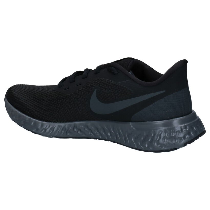 Nike Revolution 5 Zwarte Sneakers in kunstleer (290920)
