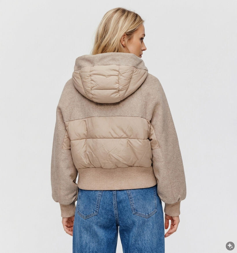 Ador&eacute; Ofelia Manteau court en Beige pour femmes (384069)