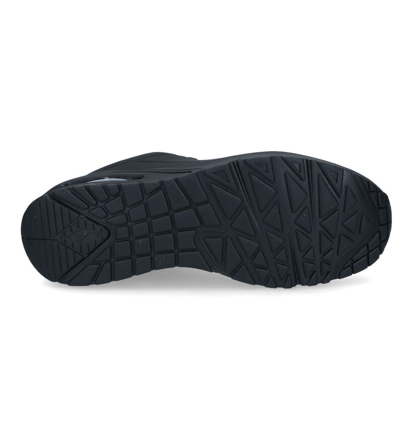 Skechers Uno Stand On Air Baskets en Noir pour hommes (350318) - pour semelles orthopédiques
