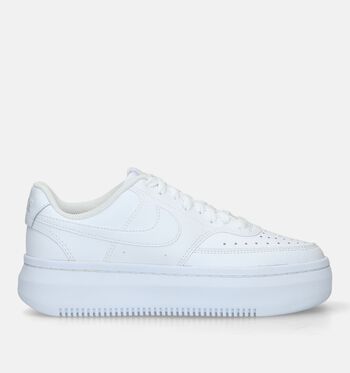 Baskets blanc