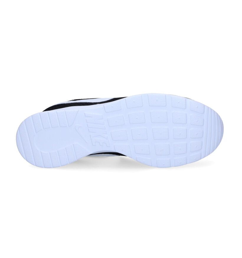 Nike Tanjun Zwarte Sneakers voor heren (332341)