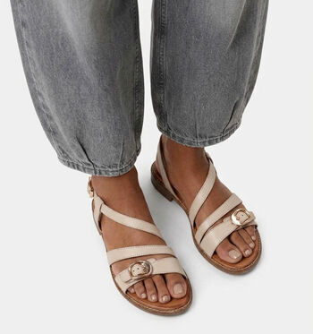 Tamaris Sandalen Beige