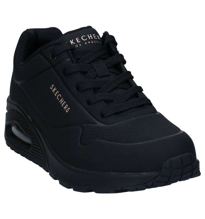 Skechers Stand On Air Baskets sportives en Noir pour femmes (361783) - pour semelles orthopédiques