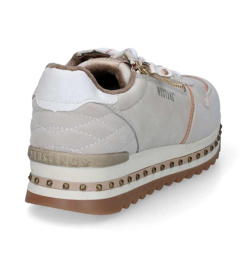 Mustang Baskets casual en Écru en simili cuir (316082)
