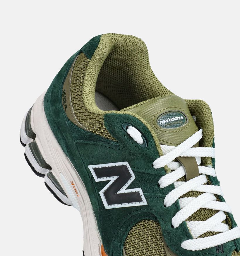 New Balance 2002 Baskets en Vert pour hommes (375121) - pour semelles orthop&eacute;diques