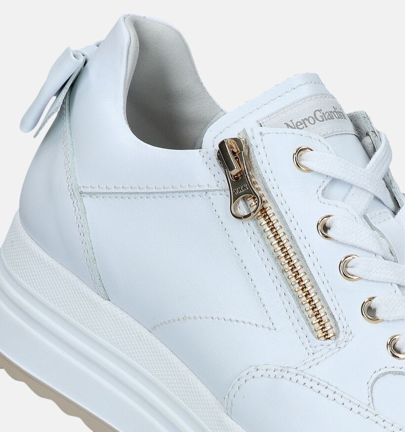 NeroGiardini Witte Sneakers voor dames (337145) - geschikt voor steunzolen