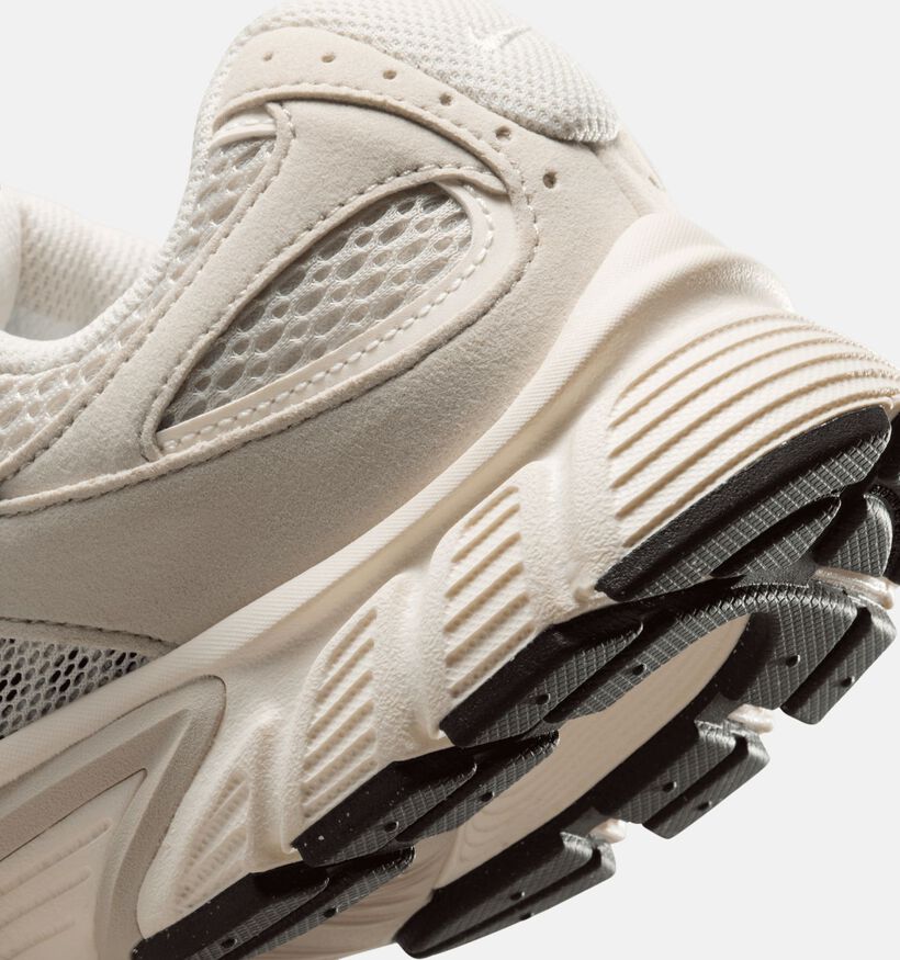 Nike V5 RNR Baskets en Beige pour femmes (367110) - pour semelles orthop&eacute;diques